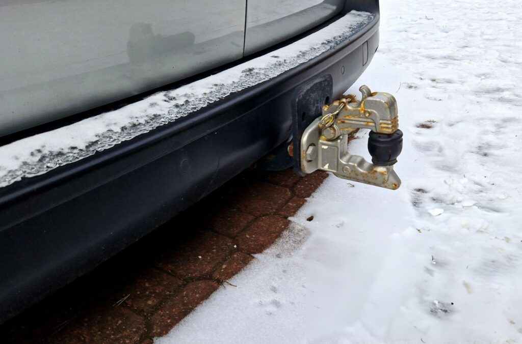 Quelles sont les vérifications à effectuer sur votre attelage auto avant l'hiver ?